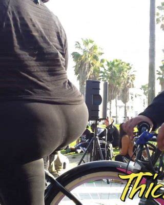 BBW CANDID LATINA BOOTY FAT ASS BEACH BOOTY BIKINI PAWG Porn