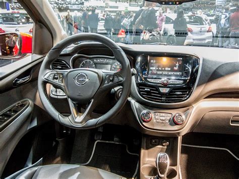 Opel Karl. Aufnahme: Autosalon Genf 2015 - Fahrzeugbilder.de