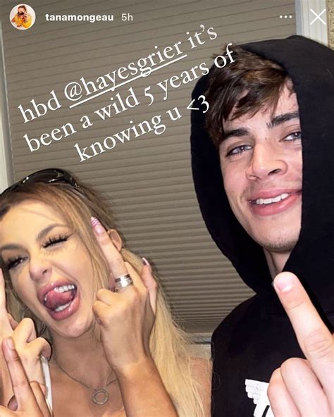 Tana Mongeau🖤 Tanaslife On Instagram Friends 💛 Tanyamongeau Hayesgrier Youtubers