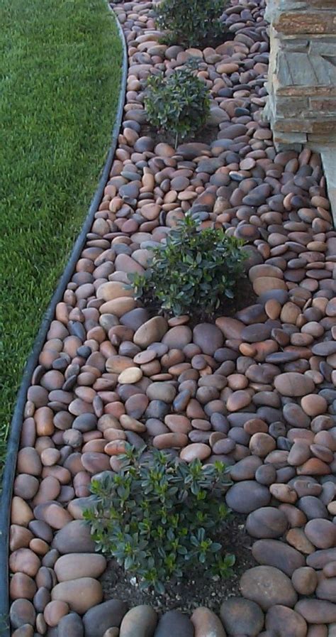 20 Hermosas Ideas Para Decorar Tu Jardín Con Piedras