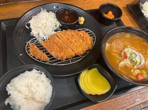 신림 대학동 가성비 맛집 허수아비 돈까스 쌀국수를 같이 먹을 수 있는 곳 네이버 블로그