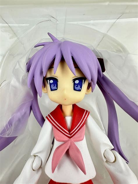 Figma Lucky Star Kagami Hiiragi Winter Clothes Ver Max Factory