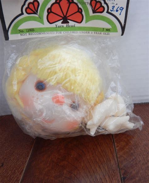 Doll Head And Hands Plastic Darice 12925 Sz 4 1 4 10 8cm Braided Yellow Yarn Hair Blue Eyes