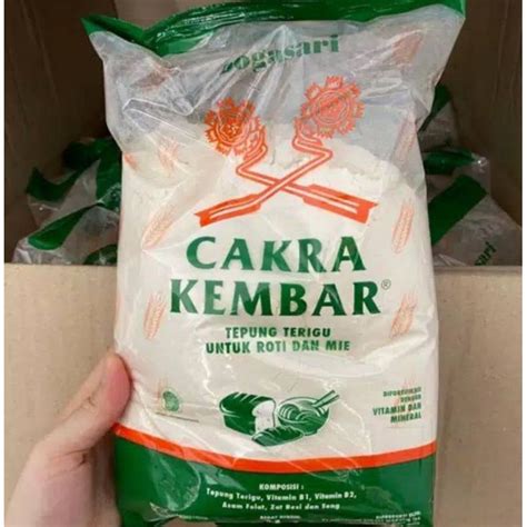 Jual TEPUNG TERIGU CAKRA KEMBAR 1 KG TEPUNG ROTI PROTEIN TINGGI