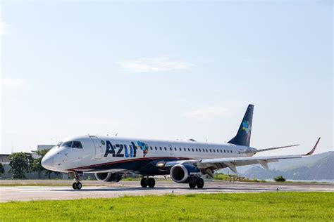 Companhia aérea brasileira é eleita a melhor do mundo Ale Lontra