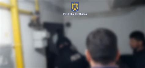 Țepe cu metoda accidentul direct din penitenciar Poliția a descins în