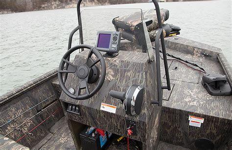 2021 Roughneck 1760 Pathfinder Aluminum Jon Boat Lowe Boats