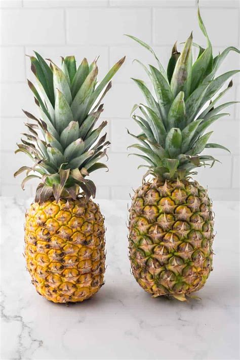 How to Tell if a Pineapple Is Ripe — Bless this Mess