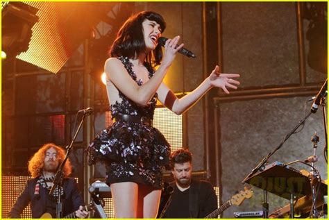 Gotye Jimmy Kimmel Live Performance With Kimbra Photo 2625380