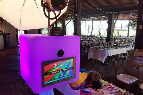 Photo Booth Hire Perth Glow Booth Perth Unlimited Photos Just