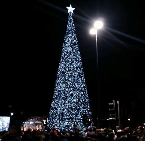 Cheshire Oaks Christmas Tree Mike Eaton 74 Flickr