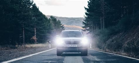 El Skoda Karoq es uno de los SUV del momento y lo analizamos en vídeo