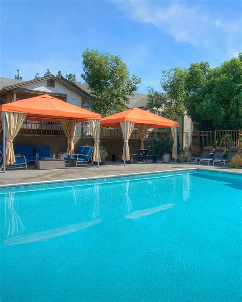 Studio, 1, and 2 Bedroom Apartments in Los Serranos Chino Hills, CA