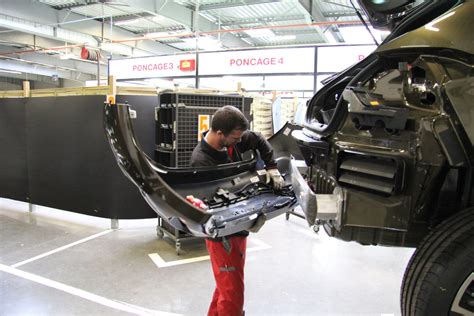 MÉTIERS Carrossier peintre Livre Vert du SIPEV