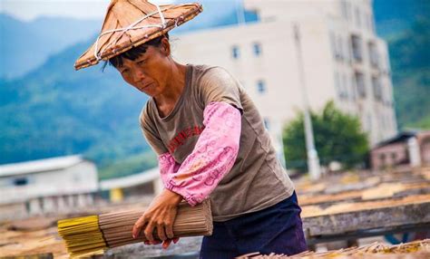 中国最大的制香基地永春篾香传承300年渗入生命的古老技艺 永春 技艺 香料 新浪新闻