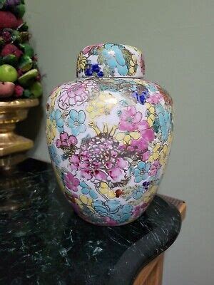 Vtg Japanese Famille Rose Hand Decorated Mille Fleur Ginger Jar Ebay