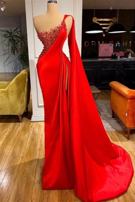 Angle Beautiful Red One Shoulder Beading Side Slit Watteau Train Sheath