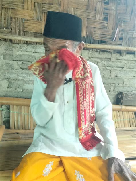 Bersama SemakinPeduli Berikan Kesejahteraan Marbot Masjid Pelosok