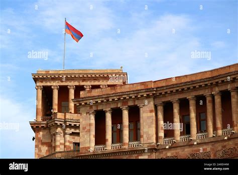 The Republic Square Hi Res Stock Photography And Images Alamy