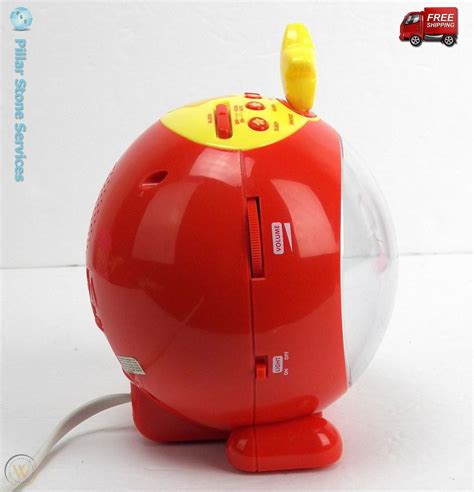 Dora The Explorer Red Digital Am Fm Radio Alarm Clock Excellent Free