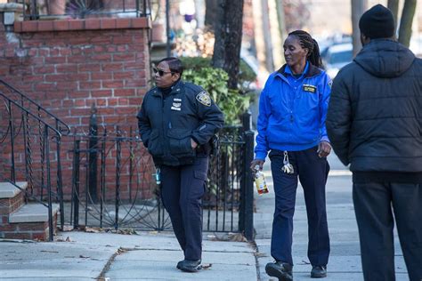 New York City Correction Officer Fatally Shot In Her Car In Brooklyn The New York Times