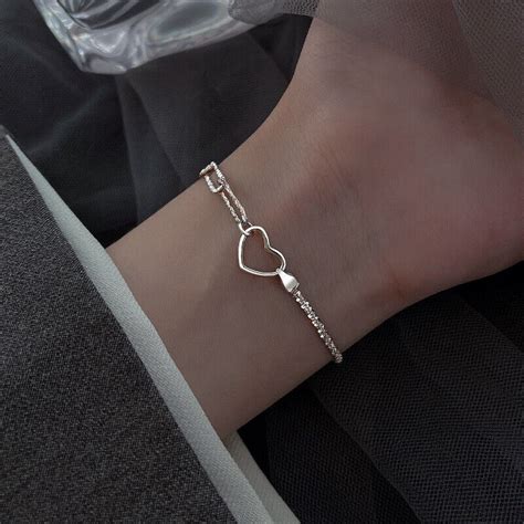 Simple Hollow Heart Sparkling Bracelet Korean Style Sweet Elegant Chain