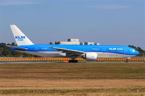 Klmオランダ航空 Boeing 777 200 Ph Bqk 成田国際空港 航空フォト By Ryu330さん 撮影2020年11月15日