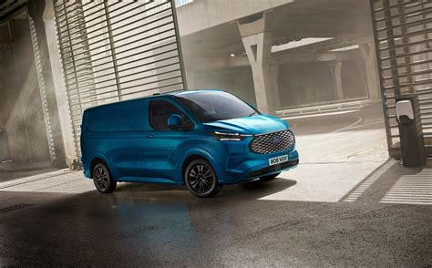 Ford confirms all-electric E-Transit Custom for Australia - Happy With Car