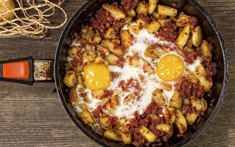 Huevos Al Plato Con Picadillo Recetas Dia