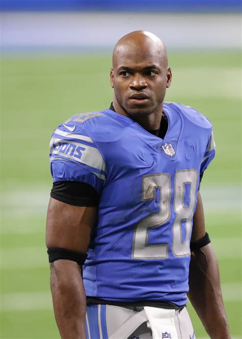 Adrian Peterson 'arrested at LAX for domestic violence as NFL star ...