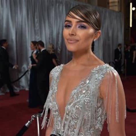 Olivia Culpo 2017 Oscars E Glambot