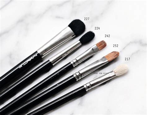 Mac Makeup Brushes Set Canada | Saubhaya Makeup