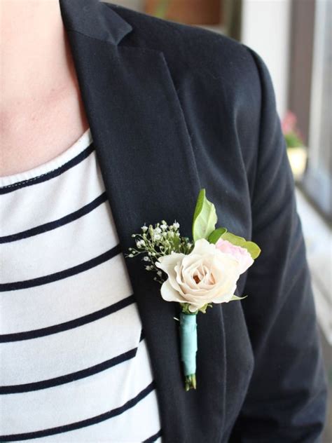 How To Make A Boutonniere Diy Boutonniere Ideas