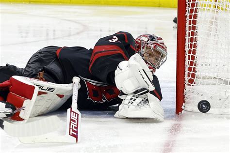 Andersen And Noesen Contribute As Carolina Hurricanes Defeat New York