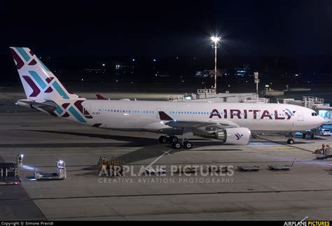 Ei Gfx Air Italy Airbus A330 200 At Milan Malpensa Photo Id