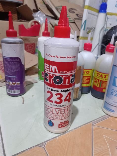 Lem Kayu Crona 234 Solvent Reaistance Lazada Indonesia