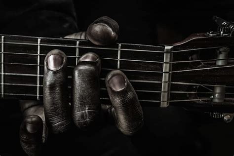 16 Websites to Learn Blues Guitar Lessons Online (Free and Paid) - CMUSE