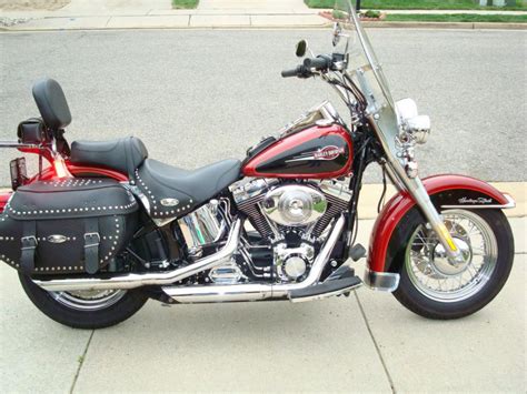 Buy 2006 Harley-Davidson Heritage Softail CLASSIC on 2040-motos