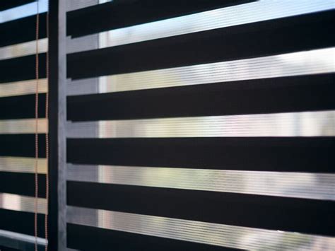 Selecting Perfect Blinds for Your Sunroom: A How-To