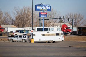 Camping in Walmart Overnight Parking Lots: How to Find the Free Ones