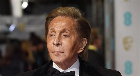 I 90 Anni Di Valentino Ultimo Imperatore Della Moda Gente Ditalia