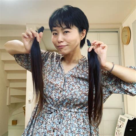 鈴木沙弥香 On Twitter ヘアドネーション2回目🥰 コロナ禍で気晴らしにカラーリングしたり、ツヤツヤバージンヘアとはいかなかった