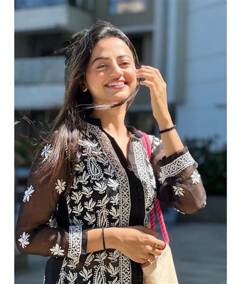 Pin On Helly Shah