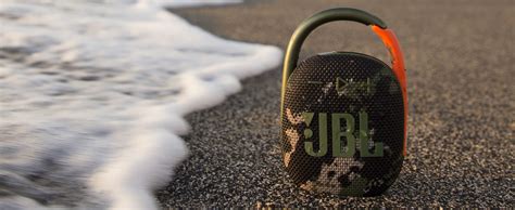 Jbl Clip Portable Speaker With Bluetooth Built In Battery