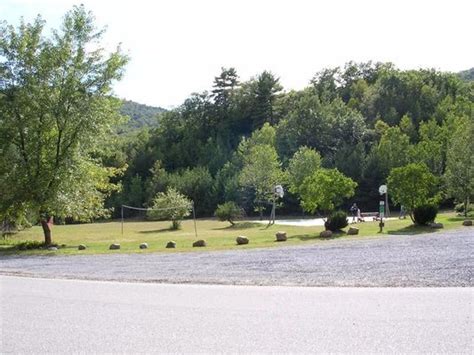 LAKE GEORGE CAMPING VILLAGE - 33 Photos & 18 Reviews - 43 Finkle Farm Rd, Lake George, New York ...