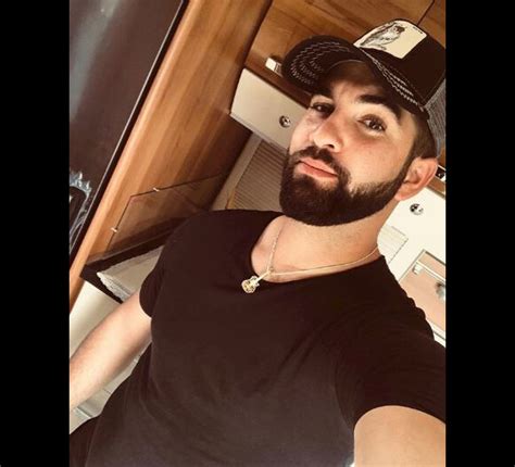 Kendji Girac Torse Nu Et Muy Caliente En Vacances Il Affole Ses Fans