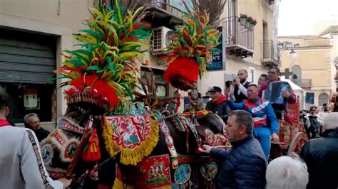 Centuripe Ix Sagra Delle Arance Rosse E Sfilata Dei Carretti