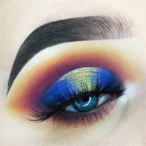 Bold and Beautiful Eye Makeup Look