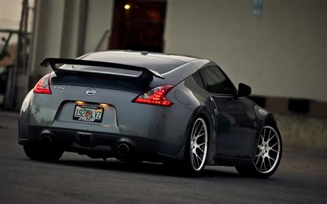 Black Nissan 370z Wallpaper