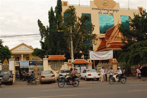 Paññasastra University of Cambodia (PUC) | Cambodia, Phnom penh, Street ...